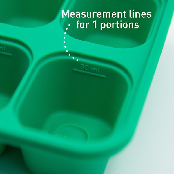 silicone food cube tray with lid for making pumpkin puree , indicate with measurement lines