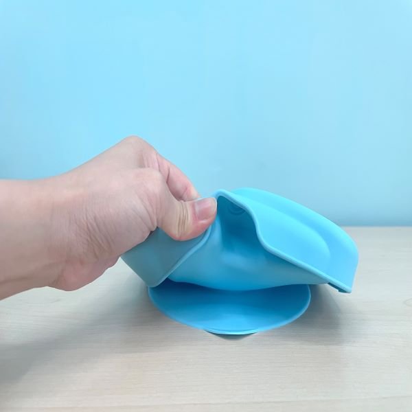 suction divided plate with compartment for infants, strong suction base